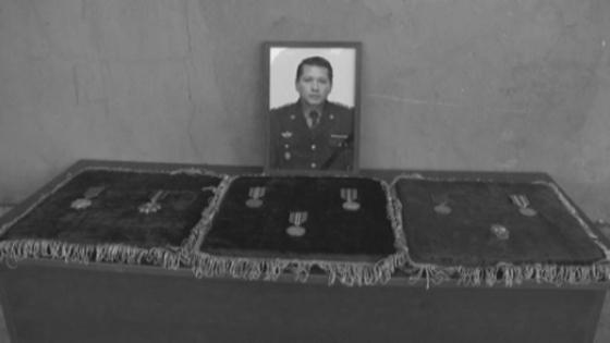 Айманов Айманов