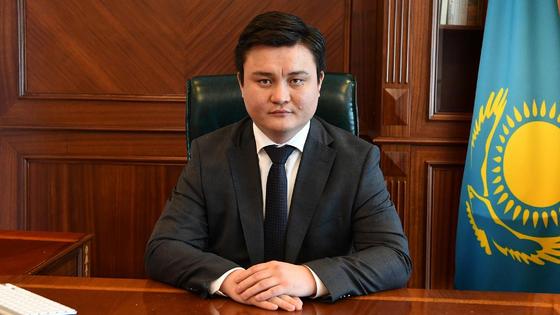 Асет Иргалиев Асет Иргалиев