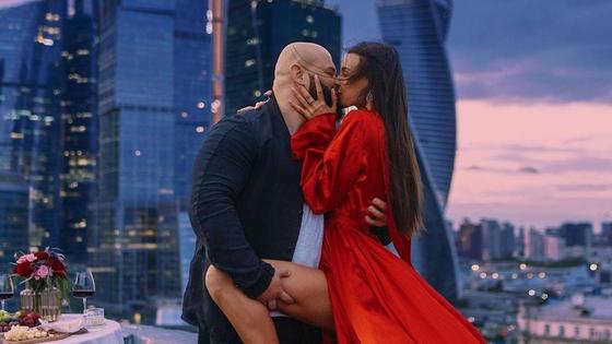 Оксана Самойлова и Джиган Оксана Самойлова и Джиган