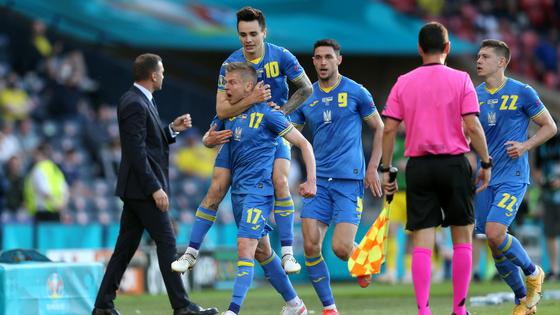 Александр Зинченко, защитник сборной Украины Александр Зинченко, защитник сборной Украины