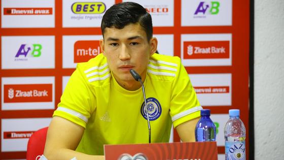 Футболист Бахтиер Зайнутдинов Футболист Бахтиер Зайнутдинов