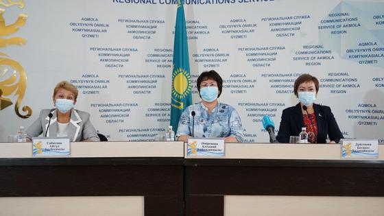 Брифинг Декады языков Брифинг Декады языков