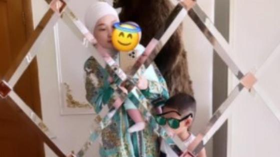 Мөлдір Әуелбекова ұлдарымен Мөлдір Әуелбекова ұлдарымен