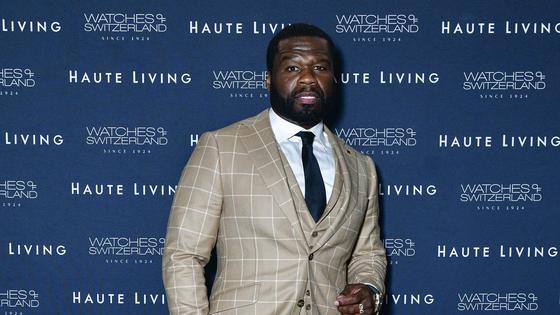 50 Cent в светлом костюме 50 Cent в светлом костюме