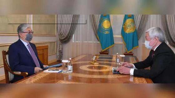 Бердібек Сапарбаев/Қасым-Жомарт Тоқаев1 Бердібек Сапарбаев/Қасым-Жомарт Тоқаев1