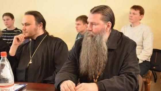 Серафим шіркеу қызметкері Серафим шіркеу қызметкері