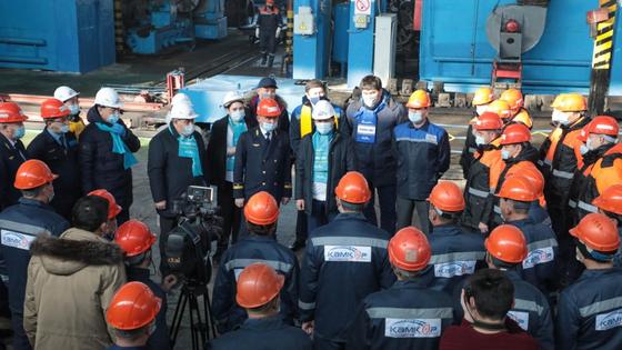 Предвыборный штаб посетил предприятия Жамбылской области Предвыборный штаб посетил предприятия Жамбылской области