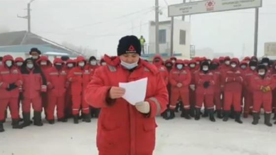 Мұнайшылар жалақысын көтеруді талап етті Мұнайшылар жалақысын көтеруді талап етті