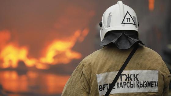 Өрт сөндіруші Өрт сөндіруші