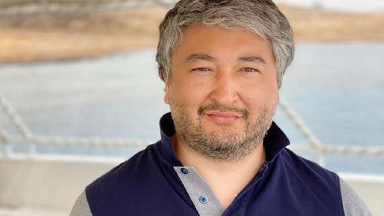 Алмас Абдыгаппаров Алмас Абдыгаппаров