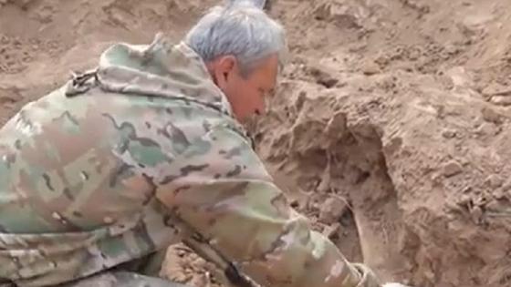 Массовое захоронение солдат нашли на западе Казахстана Массовое захоронение солдат нашли на западе Казахстана