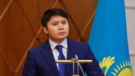 Данияр Есин Данияр Есин