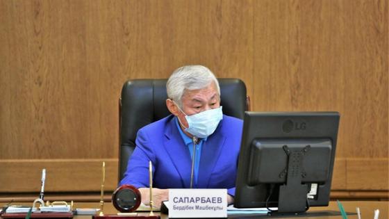 Бердибек Сапарбаев Бердибек Сапарбаев