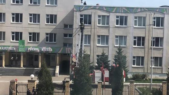 Школа, где произошла стрельба Школа, где произошла стрельба