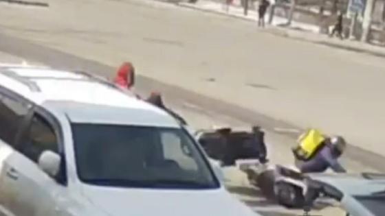 Мопед сбил коляску Мопед сбил коляску