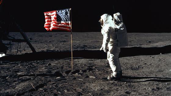 30 лет миссии Аполлона 11 на Луну 30 лет миссии Аполлона 11 на Луну