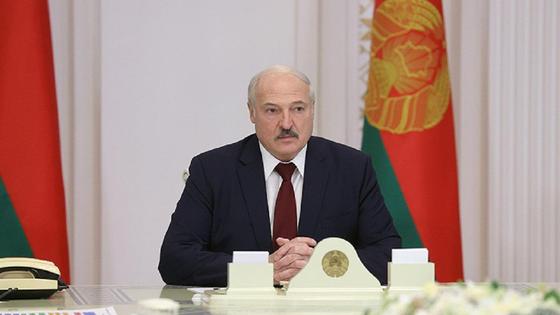 Александр Лукашенко на совещании Александр Лукашенко на совещании
