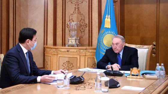 Назарбаев Көлігнов Назарбаев Көлігнов