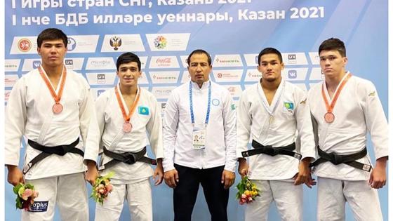 Спортшылар Спортшылар