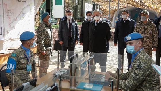 Касым-Жомарт Токаев на учениях Касым-Жомарт Токаев на учениях