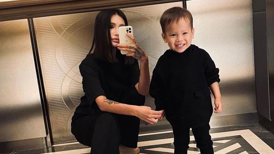 Айжан Байзакова с сыном Айжан Байзакова с сыном