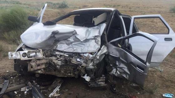 Один из автомобилей после столкновения Один из автомобилей после столкновения