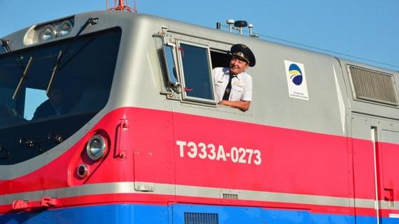машинист в поезде машинист в поезде