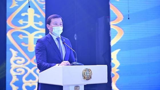 Асхат Шахаров Асхат Шахаров
