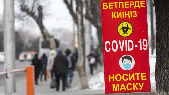 Люди на улице Люди на улице