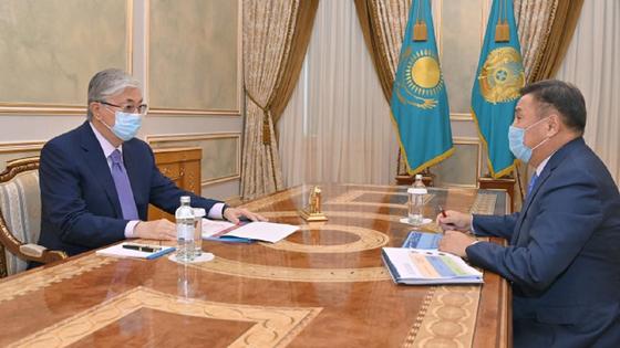 Қасым-Жомарт Тоқаев пен Марат Ахметжанов Қасым-Жомарт Тоқаев пен Марат Ахметжанов