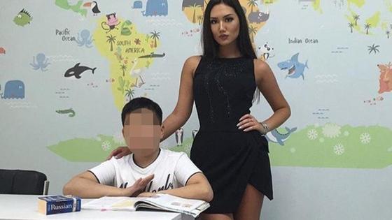Учительница английского из Караганды Учительница английского из Караганды