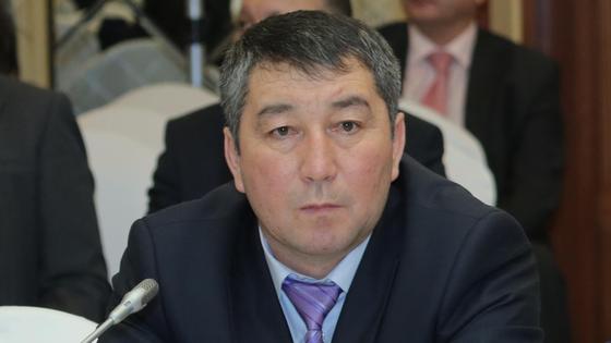 Тренер Кайрат Сатжанов Тренер Кайрат Сатжанов