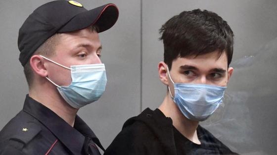 Ильназ Галявиев в зале суда Ильназ Галявиев в зале суда
