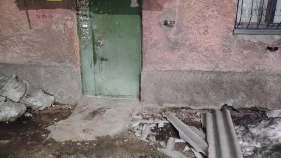 Шифер упал в Караганде Шифер упал в Караганде
