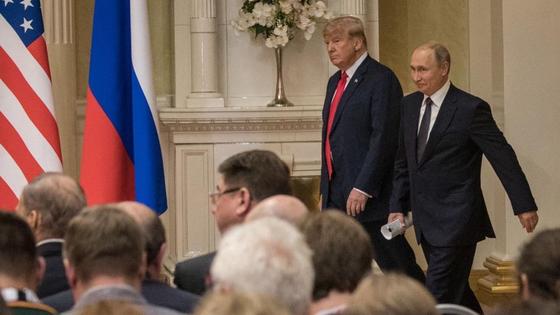 Владимир Путин и Дональд Трамп Владимир Путин и Дональд Трамп