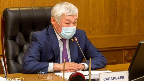 Бердібек Сапарбаев Бердібек Сапарбаев