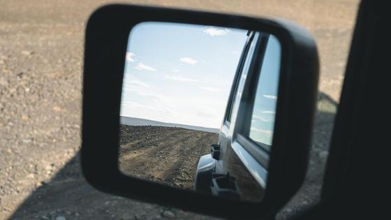 Боковое стекло автомобиля Боковое стекло автомобиля