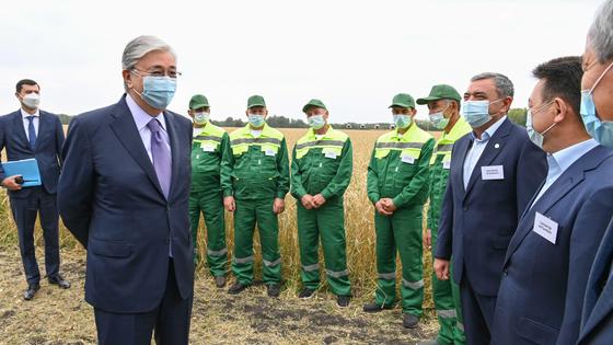 Касым-Жомарт Токаев на встрече с аграриями в СКО Касым-Жомарт Токаев на встрече с аграриями в СКО