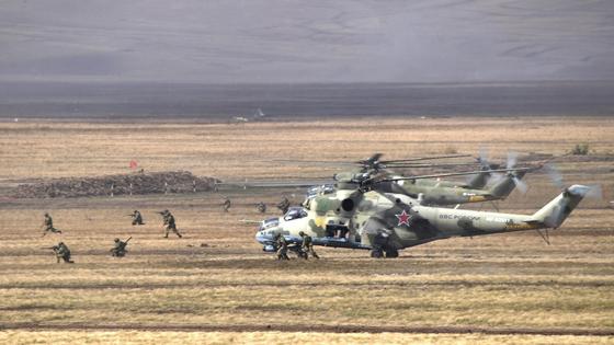Военные учения Военные учения