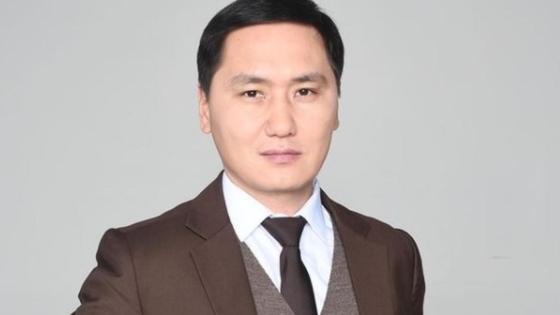 Бахтияр Артаев Бахтияр Артаев
