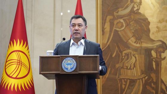 Садыр Жапаров Садыр Жапаров