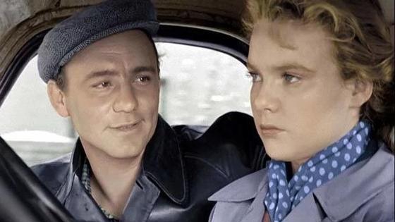 Кадр из фильма «Весна на Заречной улице» (1956) Кадр из фильма «Весна на Заречной улице» (1956)