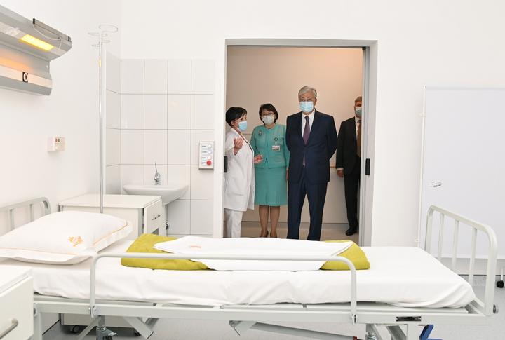 Президент Ядролық медицина орталығына барды Президент Ядролық медицина орталығына барды