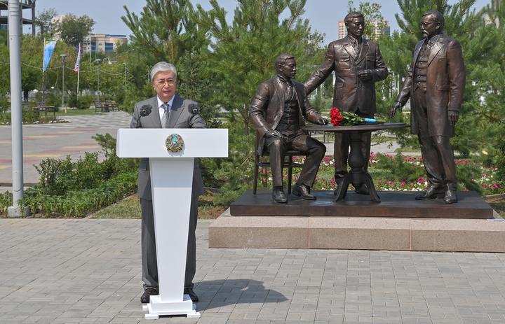 Памятник открыли в Нур-Султане Памятник открыли в Нур-Султане