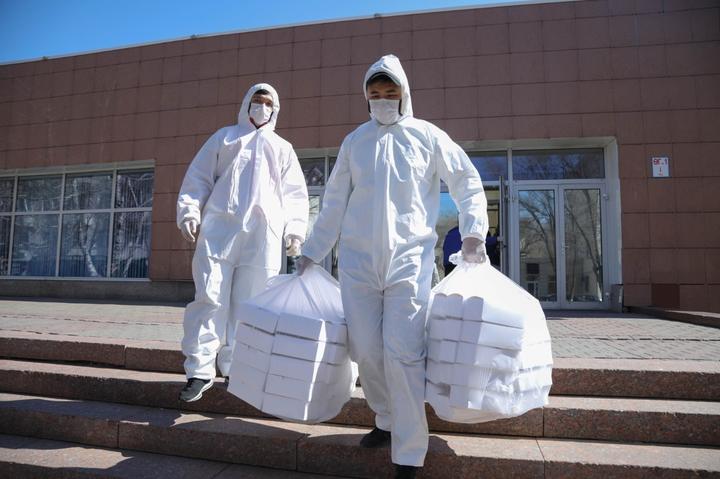 Волонтеры «Jas Otan» начали бесплатную раздачу 5 миллионов масок Волонтеры «Jas Otan» начали бесплатную раздачу 5 миллионов масок