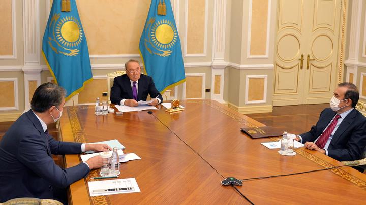Назарбаев қауіпсіздік кеңесінің отырысын өткізді Назарбаев қауіпсіздік кеңесінің отырысын өткізді