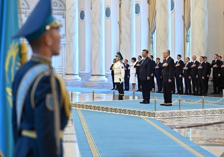 Си Цзиньпинді қарсы алу рәсімі Си Цзиньпинді қарсы алу рәсімі