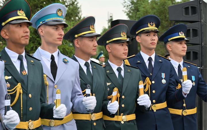 Вручение погонов Вручение погонов
