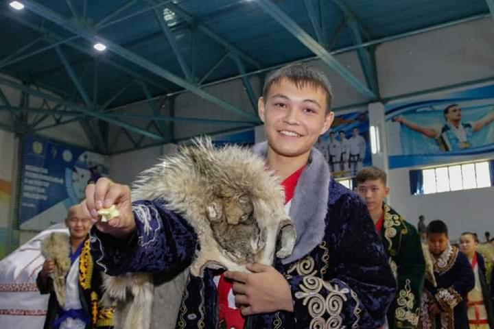 Турнир Турнир