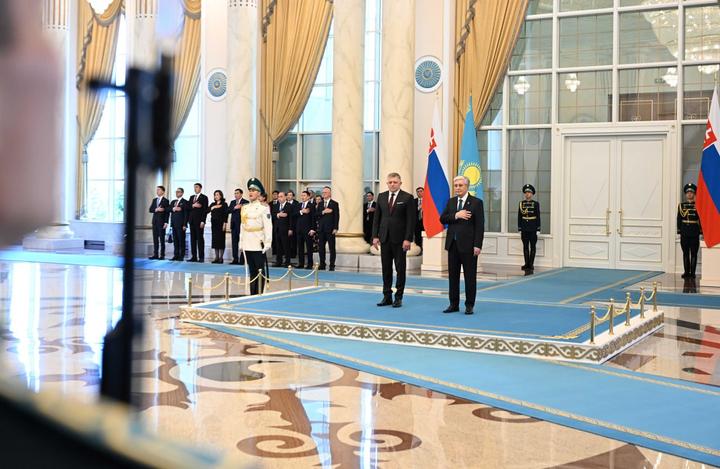 Роберт Фицоны салтанатты қарсы алу рәсімі